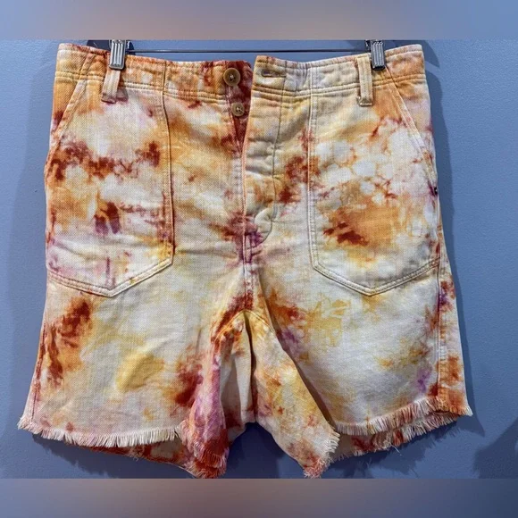 We The Free She's A Legend Orange Apricot Tie-Dye
Bermuda Shorts Size 12 - Picture 4 of 16